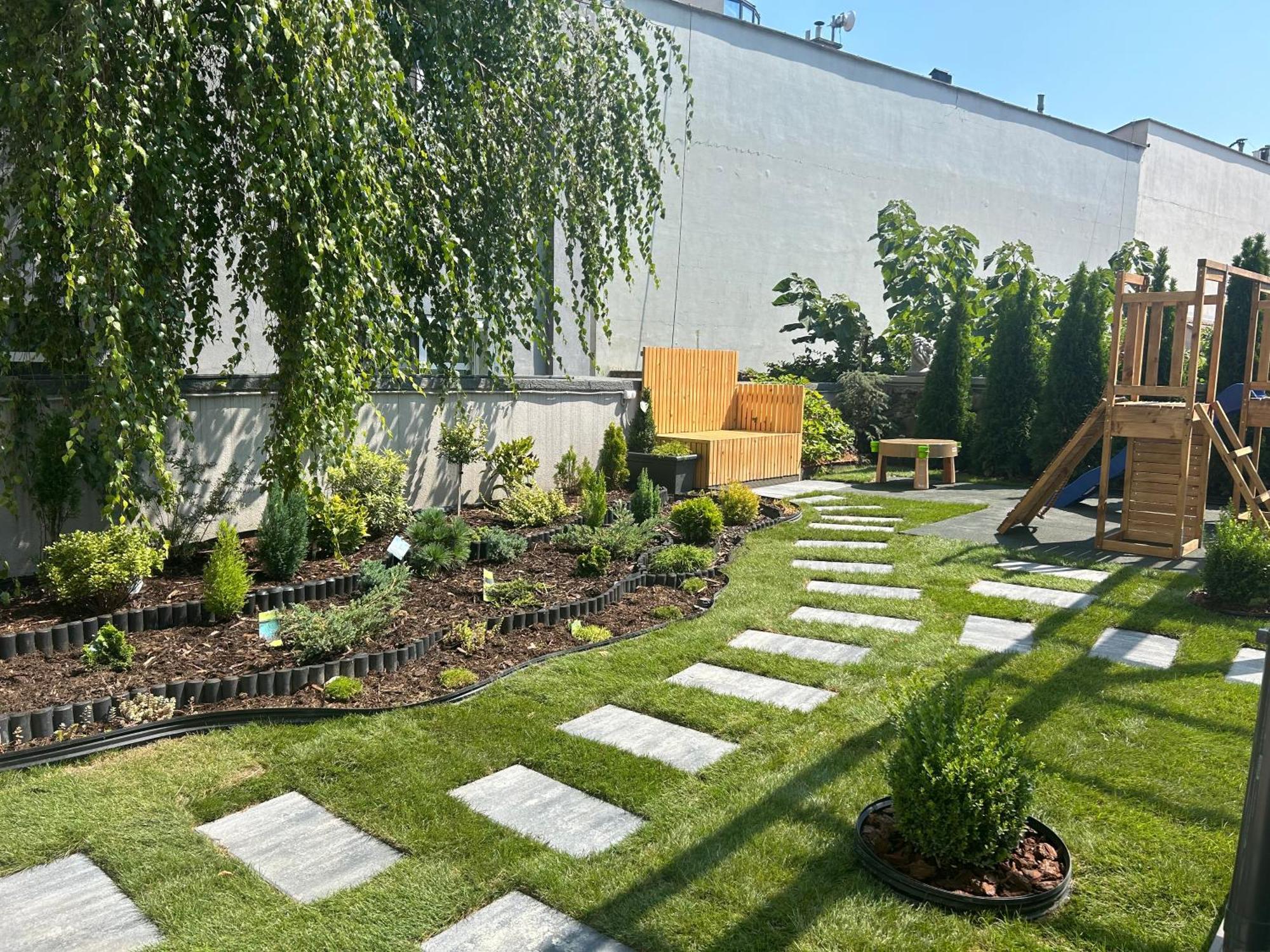 Leo Apartment Suite & Private Spa Zone - Old City Братислава Экстерьер фото